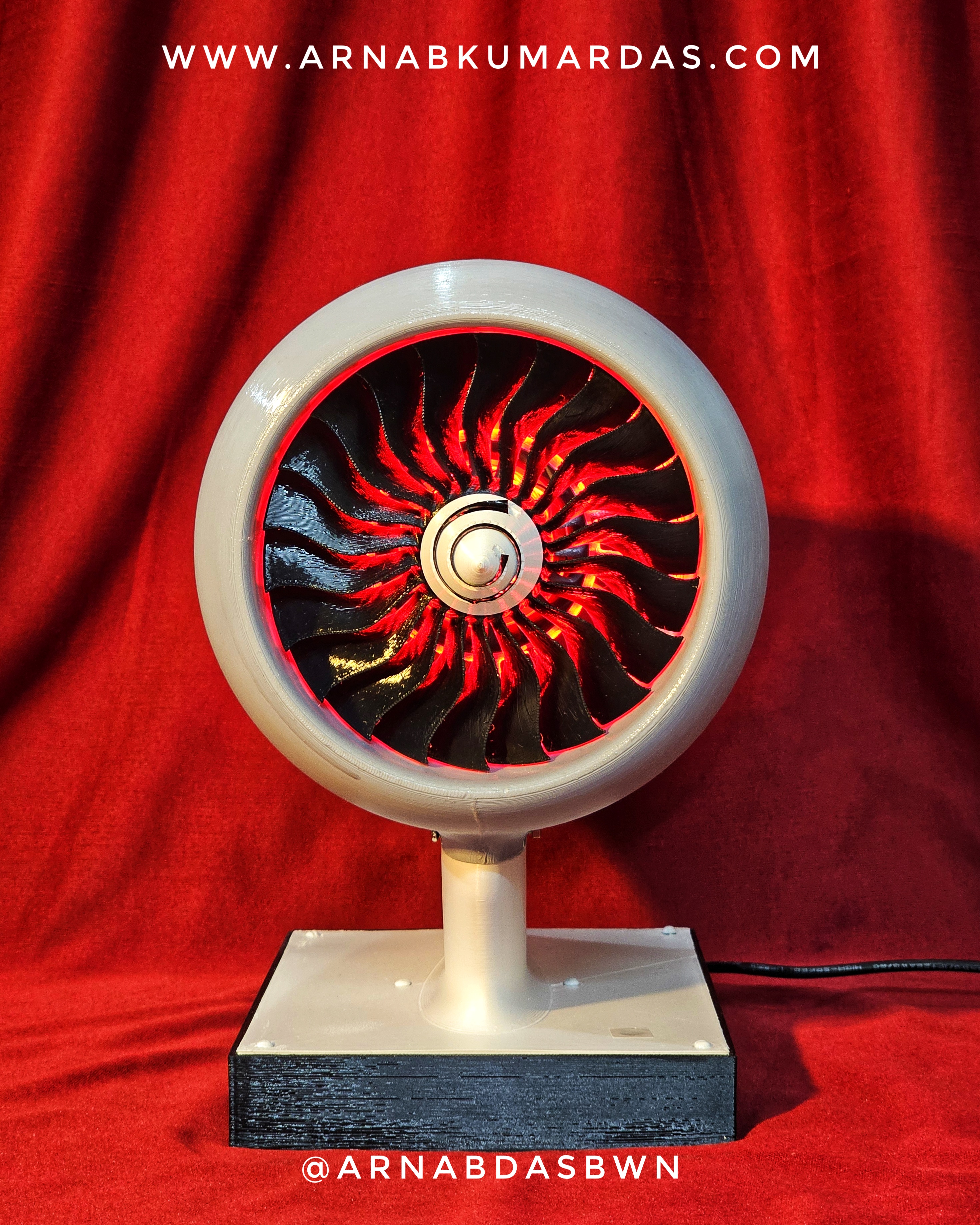 rotating turbine aircraft engine desk model